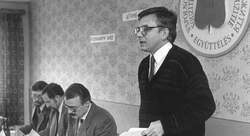 Az Együttélés 35 évvel ezelőtt alakult