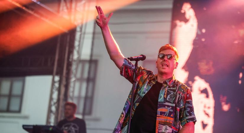 Óriási bulival tért vissza a Halott Pénz Tatára  Fotók