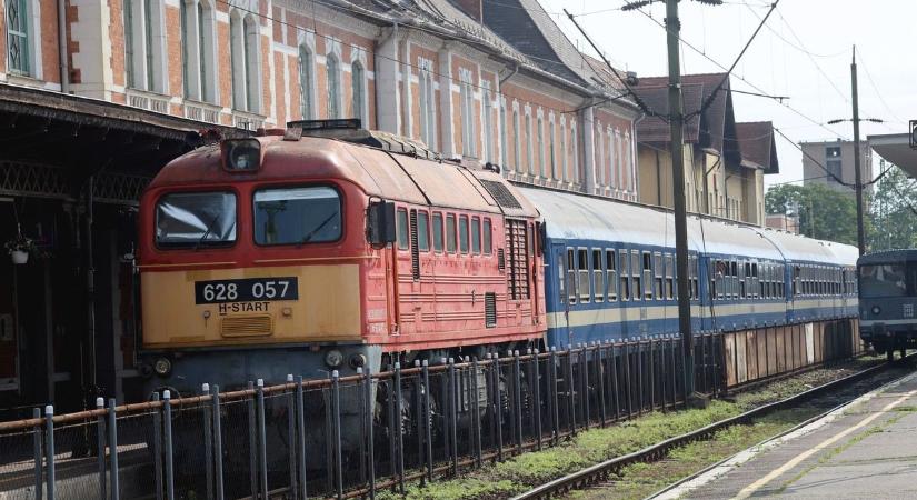 Karnyújtásnyira volt a végállomástól ez a miskolci vonat, de közbeszólt az élet