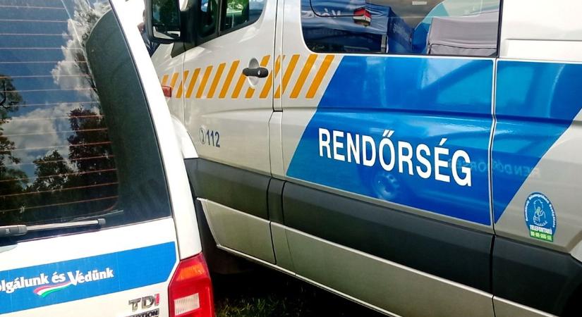 Ladánybenei drogárusító műhelyre csaptak le a rendőrök: kattant a bilincs
