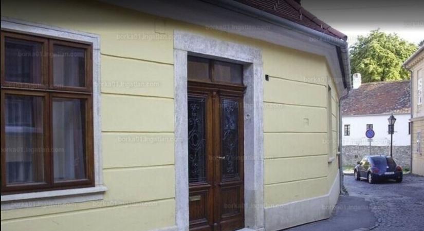 Eladó ez a barokk ékszerdoboz Kőszegen - fotók