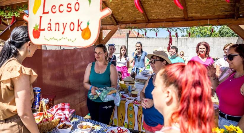 Megválasztották lecsók királyát, aztán színpadra lépett a Csókkirály is