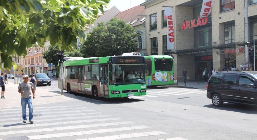 Hőségriadó ide vagy oda: csak 40 buszon van klíma, de azokon sem mindig működnek
