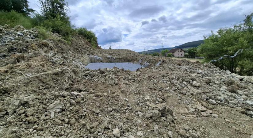Parajd: Lassan haladnak a hegesztésekkel