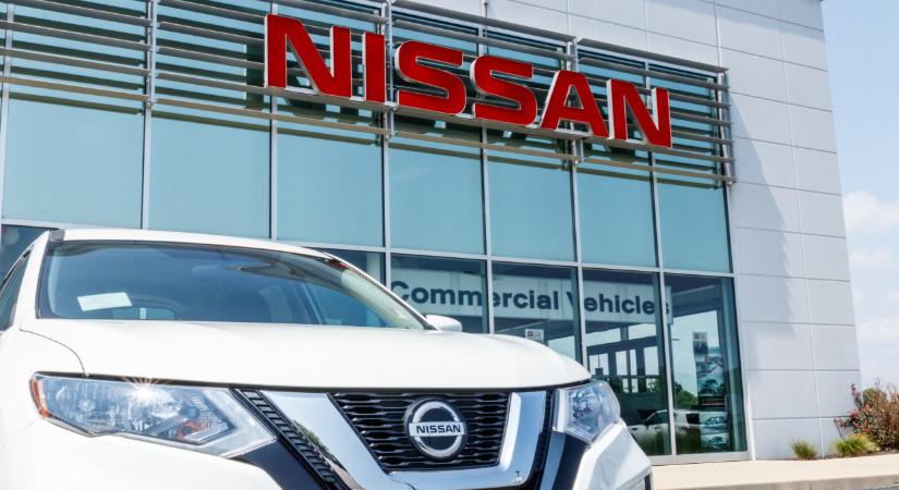 Óriási bajban van a japán autógyár: közel a pénzügyi összeolmás