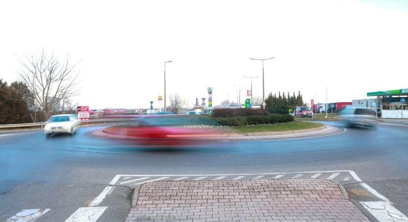 Turbókörforgalom Szekszárdon: fontos előrelépés történt! Mutatjuk a részleteket