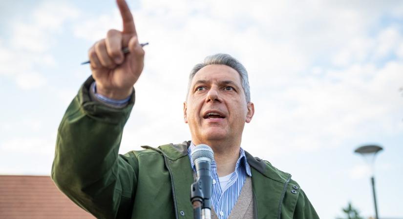 A számok cáfolják Lázár Jánost, így robbant be a magyar államadósság