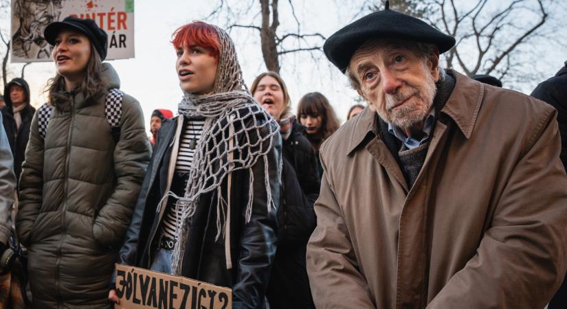 Kőszeg Ferenc: Azt üzenem Orbán Viktornak, hogy hagyja abba, és fogadja majd el a választás eredményét