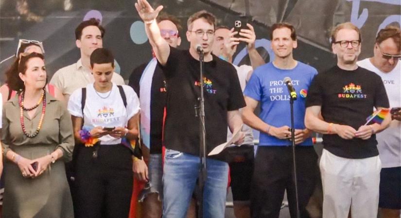 Ezek voltak Karácsony Gergely első szavai a mozdulata után, ami a fél világot megdöbbentette (VIDEÓ)