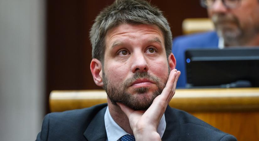 Šimečka: A párttörvény módosításával Fico bebetonozná magát a hatalomba