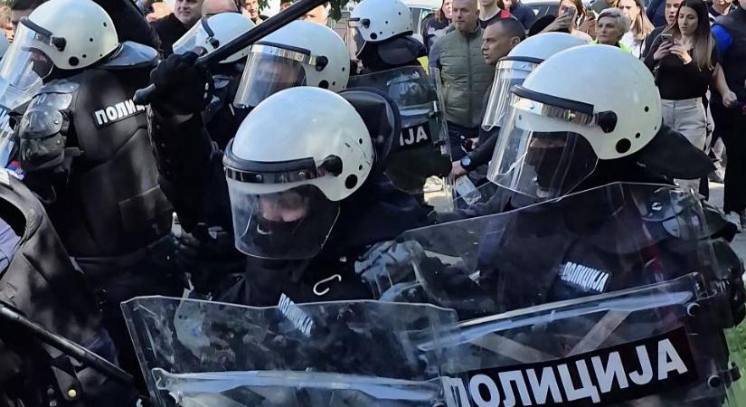 A rendőrség azonnal hagyjon fel az erőszakkal!