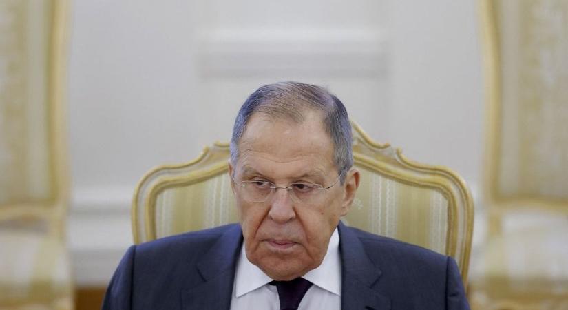 Az oroszok már látják a NATO végét: Lavrov megüzente, hogyan fog bekövetkezni – Krím szent és sérthetetlen