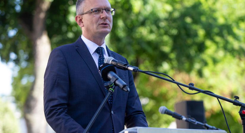 Rétvári Bence: az ország függetlensége közös értékünk
