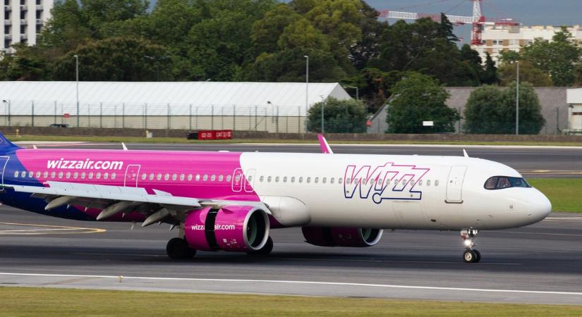 Most érkezett: madárral ütközött, majd kényszerleszállást hajtott végre a Wizz Air Budapestre tartó járata
