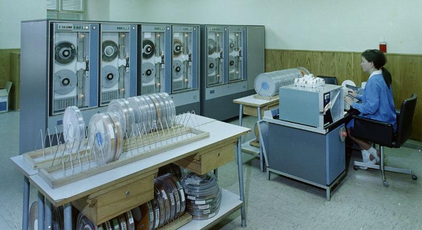 Így ébredt a technika ördöge, ilyenek voltak a számítógépek régen - Galéria