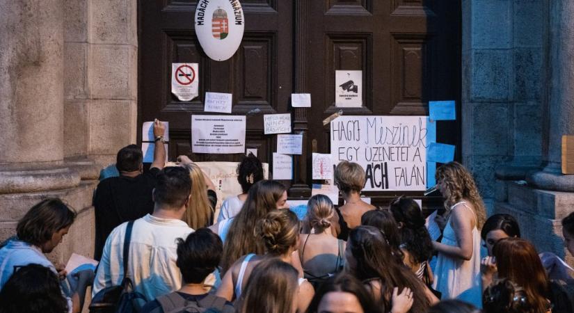 32 év után távozik Mészáros Csaba volt igazgató a Madách Imre Gimnáziumból