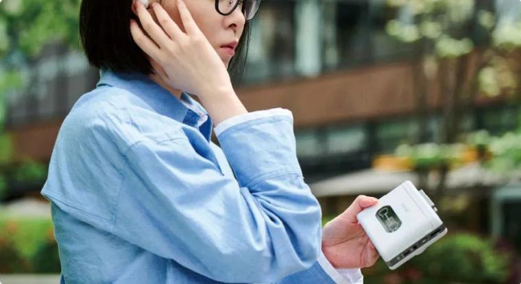 Bluetooth fülhallgatóval is használható Walkmant villantott a Maxell
