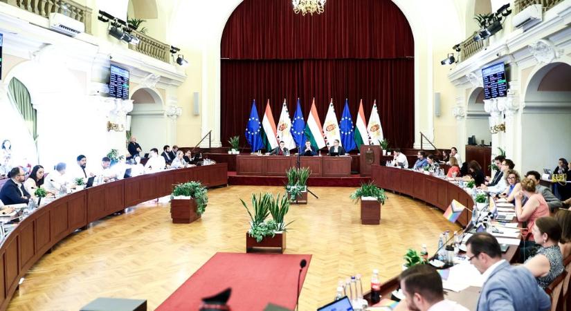 Magyar Péter a főváros költségvetéséről: Most is a Tisza volt a mérleg nyelve