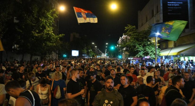 Késő éjszakáig tartottak a tüntetések az országban