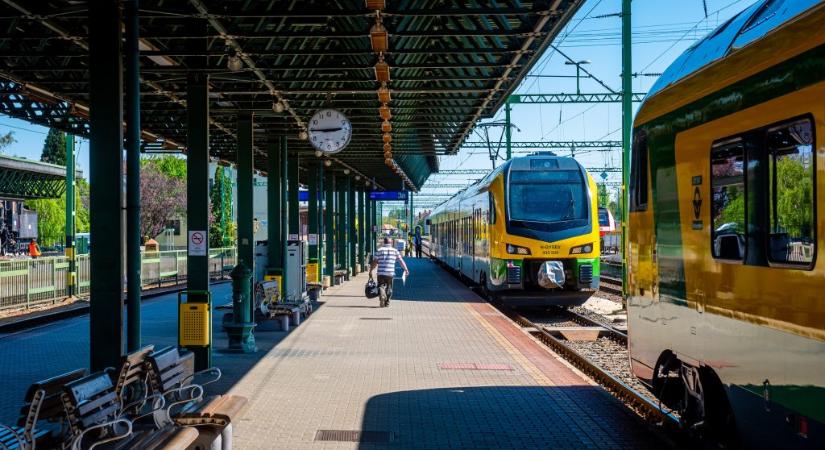 Megállapodott a MÁV és a GYSEV, mutatjuk a vonalakat, ahol mától nem a MÁV felel a személyszállításért