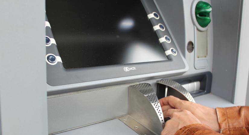 Térségünk tizenhat kistelepülésére érkezik ATM