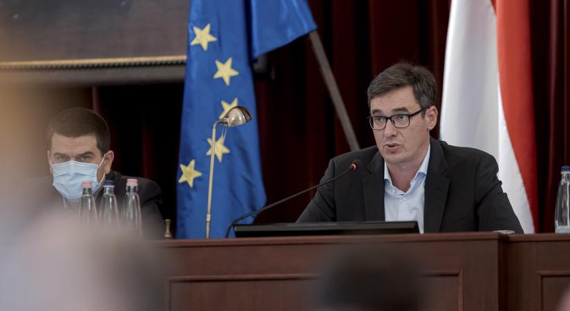 Hitelt vesz fel a főváros, hogy kifizesse a kormányt