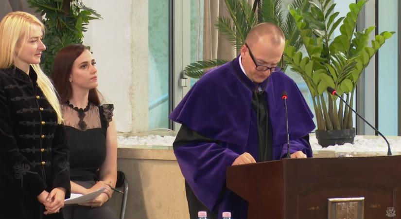 „Együtt mondunk nemet Brüsszel eurokrata téveszméire” – hangzott el a Miskolci Egyetem jogi diplomaosztójának egyik beszédében