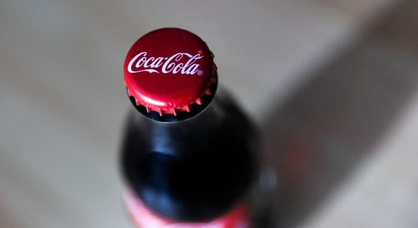 Visszahozta legsikeresebb termékét a Coca-Cola Magyarországra – a cég a részvénypiacon is nagyot menetel