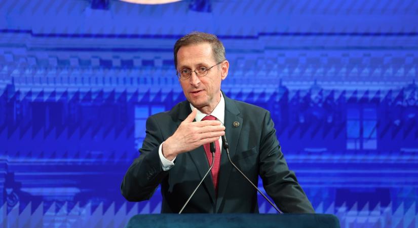 Elindult a jegybank új AI-szűrője: mesterséges intelligenciával veszik fel a harcot a csalókkal
