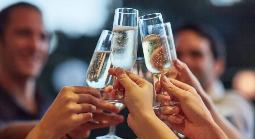 Ismét csúcson a balatoni borok, s ezúttal egy pezsgő is tarolt