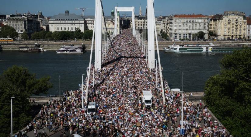 Vélemény a The Guardiantől: a hétvégi Pride Orbán Viktor megaláztatása volt