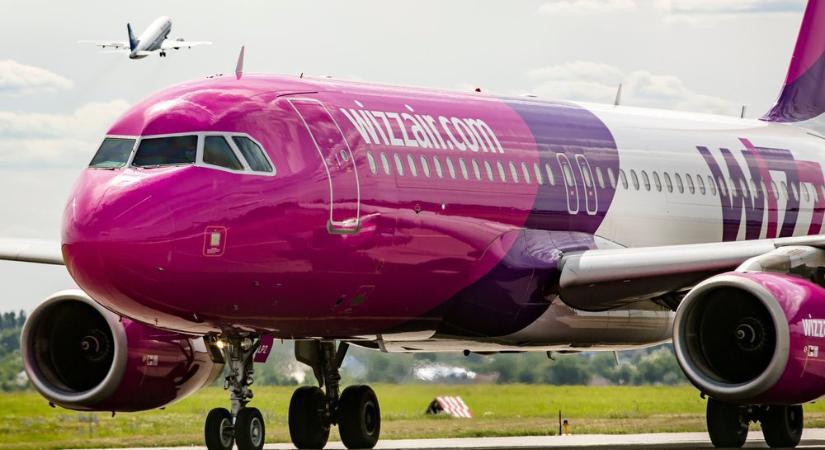 Madárral ütközött a Wizz Air gépe – Kényszerleszállást hajtott végre Eindhovenben