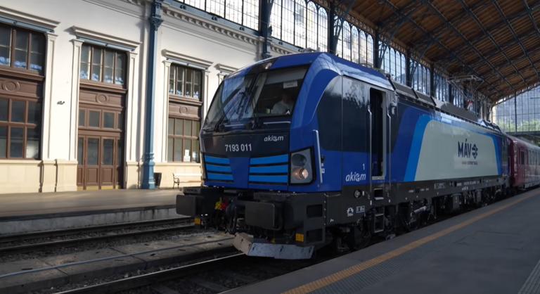 Száz új mozdonnyal bővül a MÁV flottája