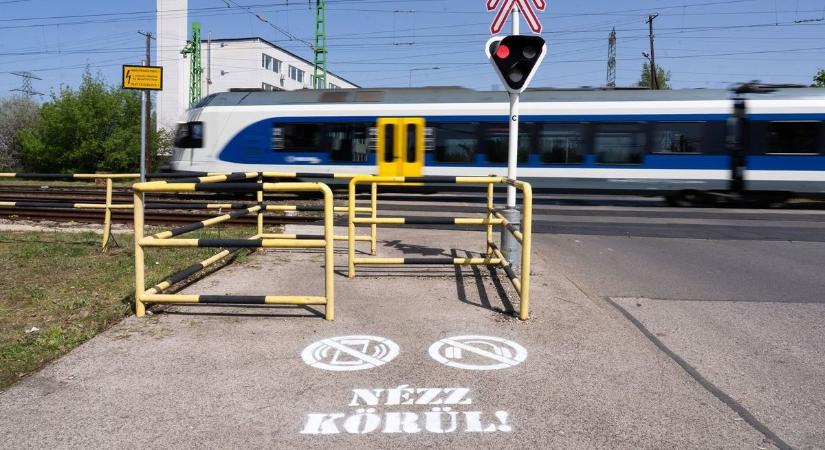 Fekete nap a vasúti átjárókban: két halálos baleset is történt rövid időn belül