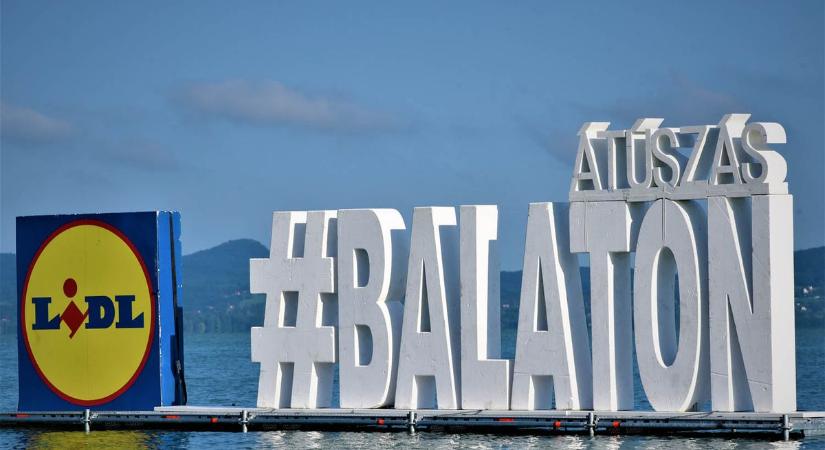 Telt ház, közel 13 000 nevező a 43. Lidl Balaton-átúszáson