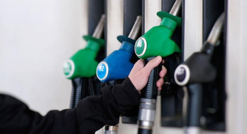 Megnyugodhatnak az autósok! Így alakulhat a nyári tankolás