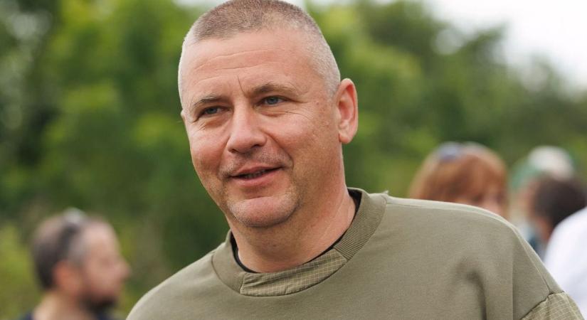 Szaftos ügy kerekedett a zsírleszívásból, a volt vezérkari főnök kisajátította magának a Honvédkórházat