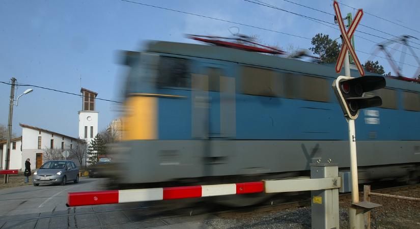 Ismét gond van a győri vasúti fővonalon – Késésekre kell számítani