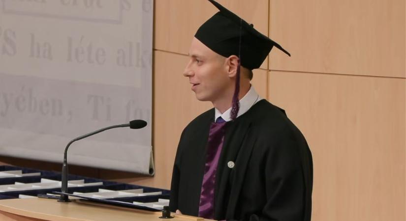 „Sok esetben már nem is az orvosbér a fő motiváló erő” – mondta lapunknak az egészségügyi rendszert a diplomaosztóján kritizáló végzős hallgató
