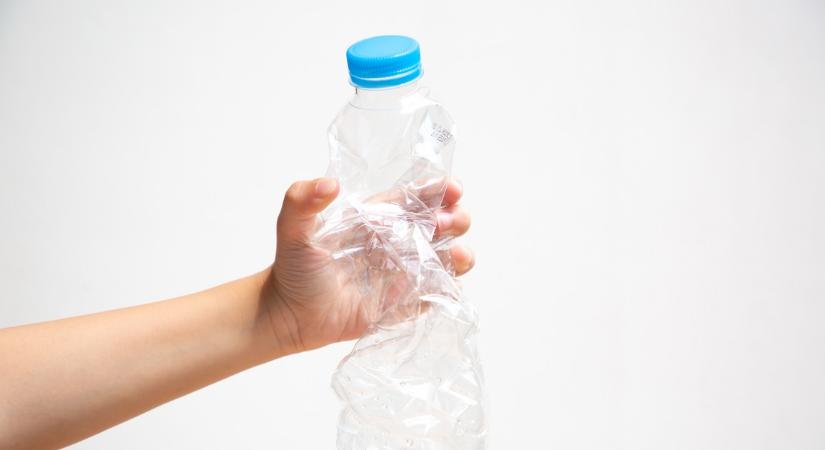 Tíz visszaváltható palackért ütöttek le egy fiút Hevesben