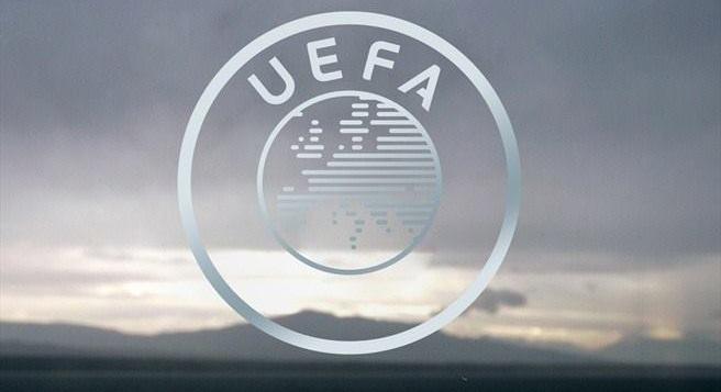 A DAC harcba száll az UEFA ellen