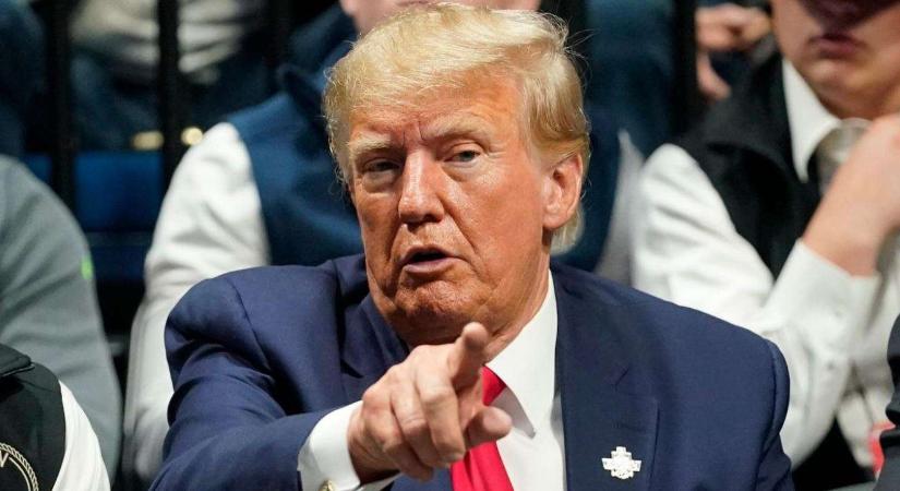 Botrányos konferenciahívás! Trump más szolgáltatót akar