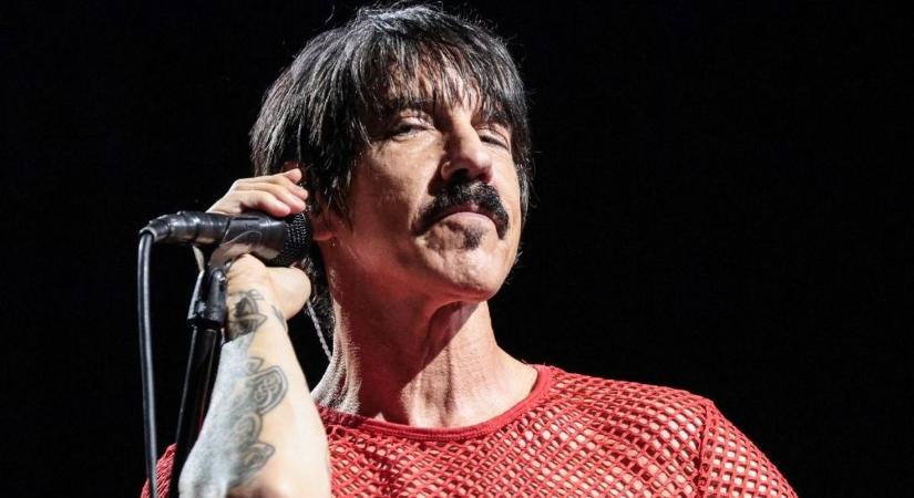 Új zeneiipari óriást hoz létre a Warner Music és a Bain Capital: a Red Hot Chili Peppers katalógusa lehet az első nagy dobás