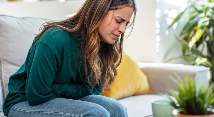 7 gyógynövény, amely enyhíti a menstruációs panaszokat