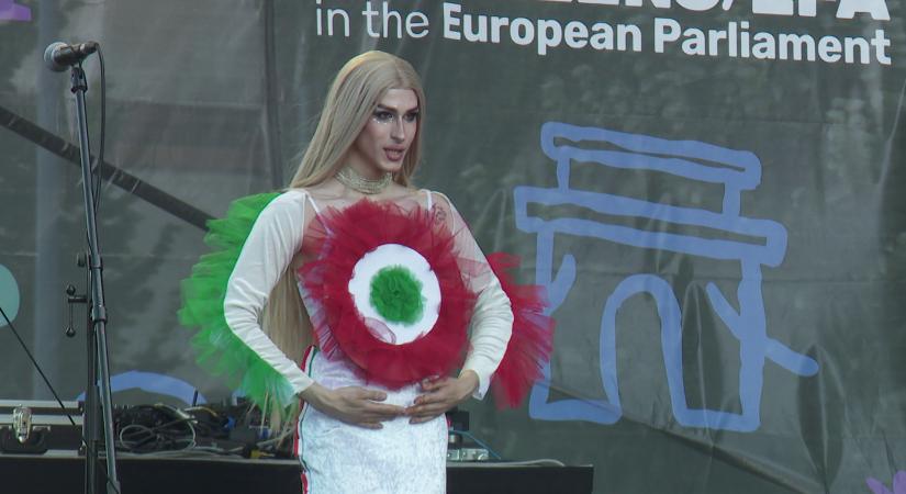 Mélységesen felháborítja a Csík zenekar énekesnőjét, hogy felhasználták a hangját a pride-on  videó