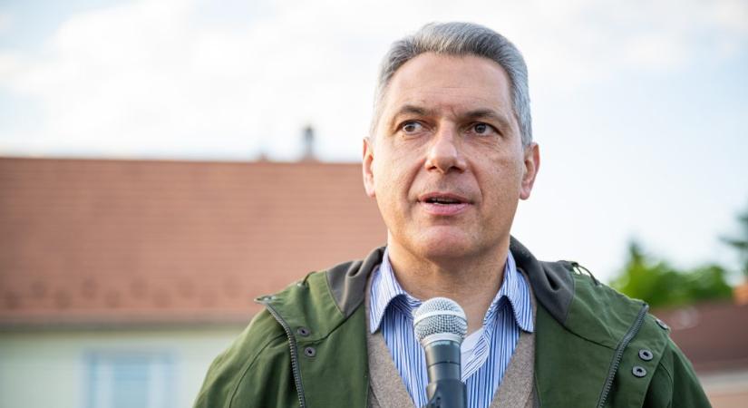 Lázár szerint a Tisza Párt rátámadt a magyar vasútra, ezért nem tudják a beígért fejlesztéseket elvégezni