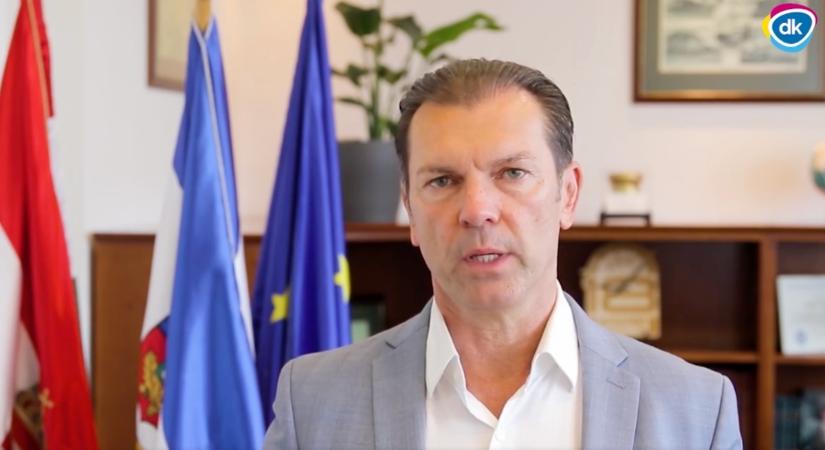 Megkötözős szerepjátékok: Szaniszló Sándor úgy beszólt Szentkirályi Alexandrának, hogy vastapsot kapott
