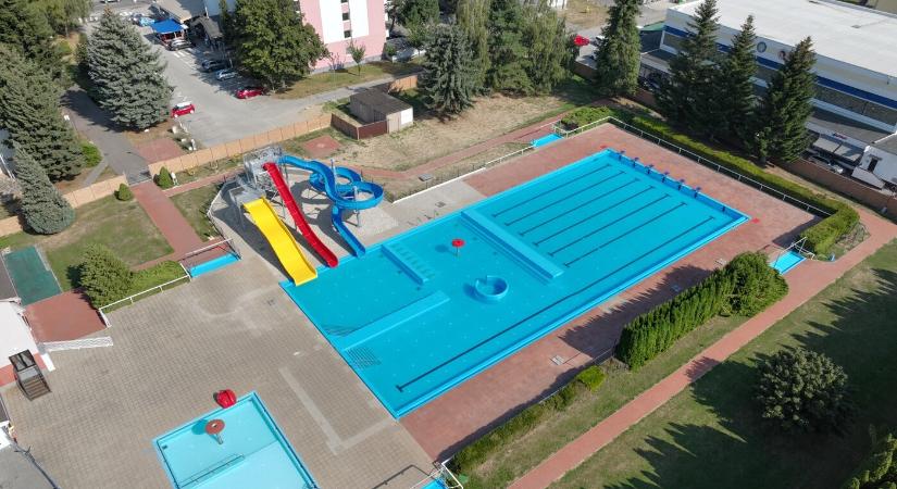 Nem ment át a vízminőség-ellenőrzésen, visszavonásig bezárták a puhói strandot