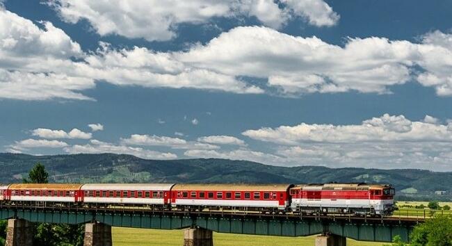 Retró Istria Expressz 2025: Olcsó éjszakai vonat az Adriára és az Isztriára Budapestről
