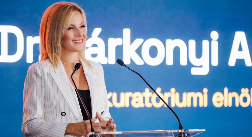 Öt iskola lehet hálás Várkonyi Andreáéknak